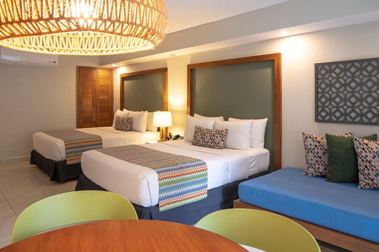 Emotions By Hodelpa Puerto Plata Hotel Bagian luar foto