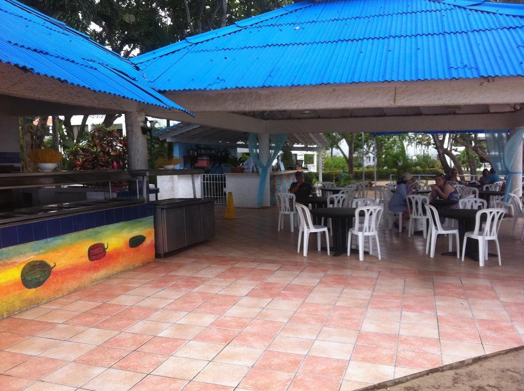 Emotions By Hodelpa Puerto Plata Hotel Bagian luar foto